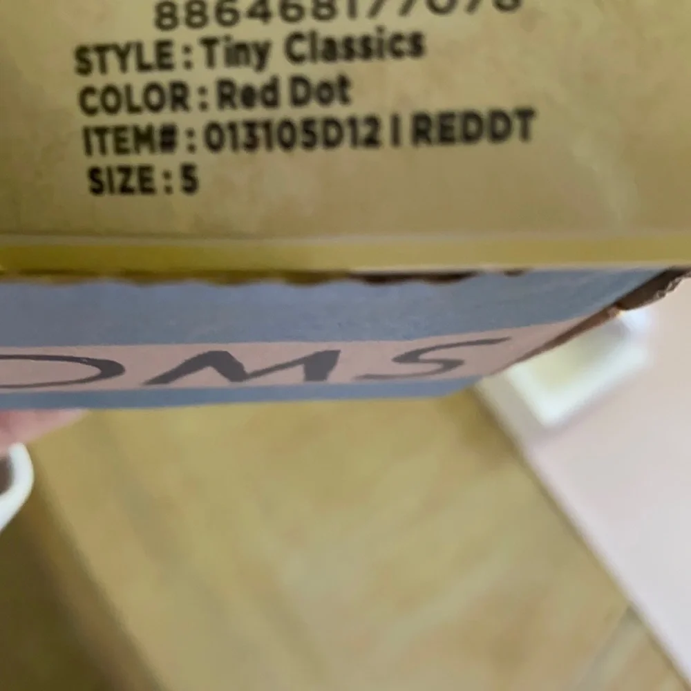 * Toms Tiny Classic Red Dot size 5T